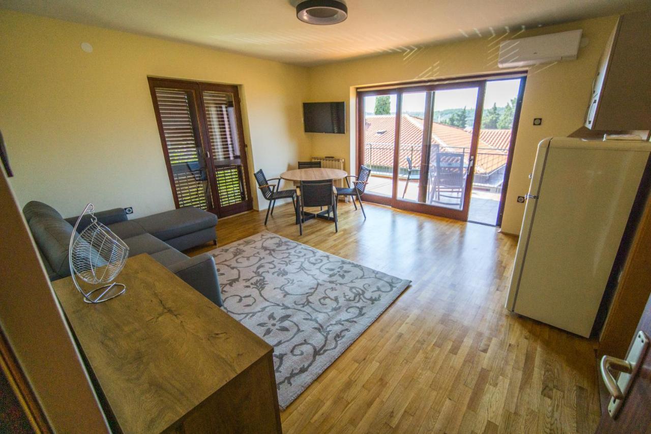 Apartments Sara 7, 8, 9 Portorož Zewnętrze zdjęcie