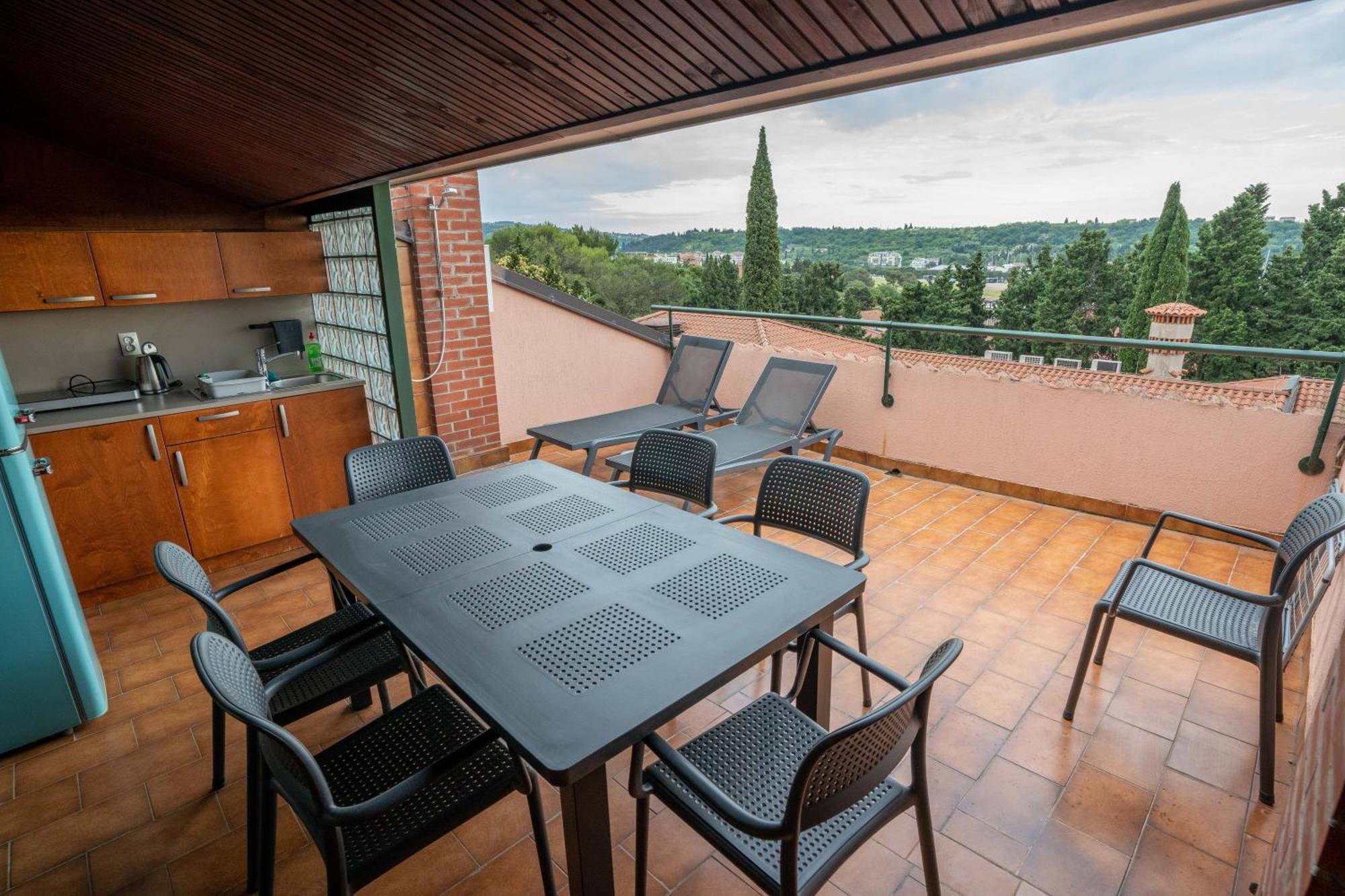 Apartments Sara 7, 8, 9 Portorož Zewnętrze zdjęcie